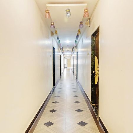 Hotel Spot On Harihar Lodging And Yatri Niwas Kolhapur Esterno foto