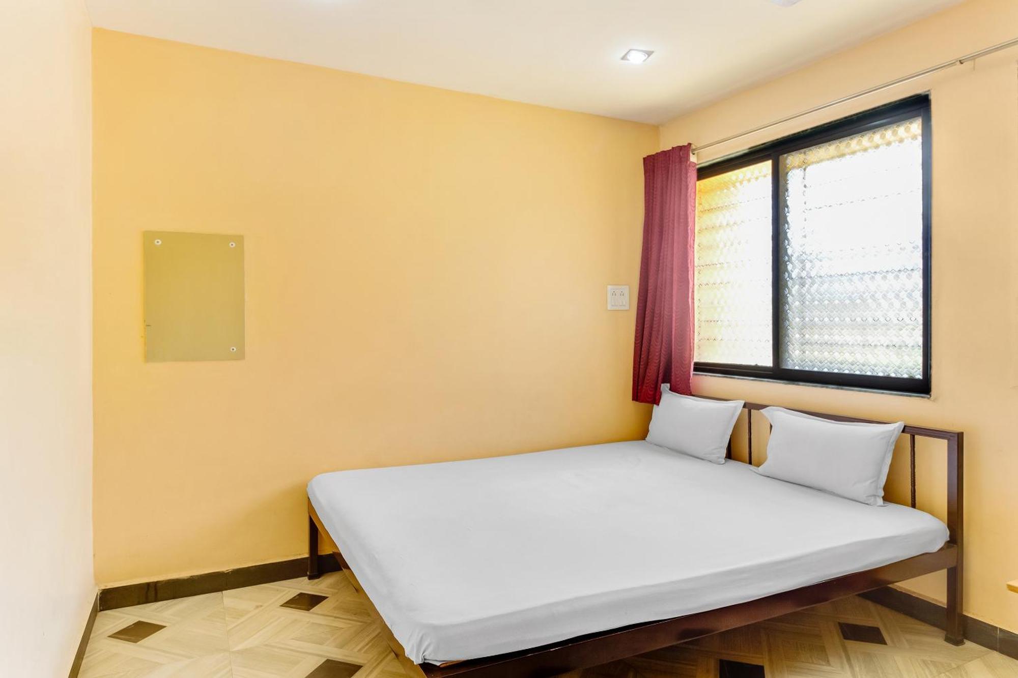 Hotel Spot On Harihar Lodging And Yatri Niwas Kolhapur Esterno foto